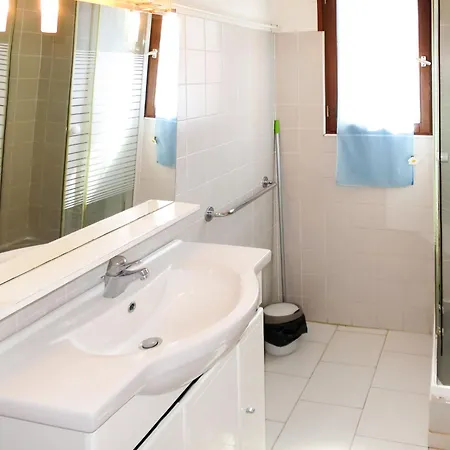 Posidonie Bodri - Pigna By Interhome *